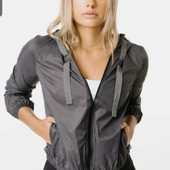 NWT Zyia gray hoodie drawstring light windbreaker sz Large - Picture 1 of 4